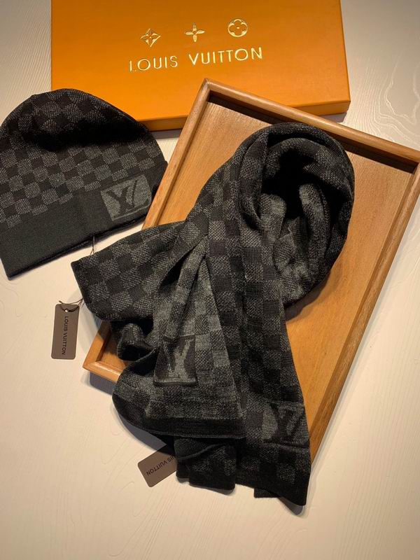 Louis Vuitton Hat & Scarf Set ID:20231105-123